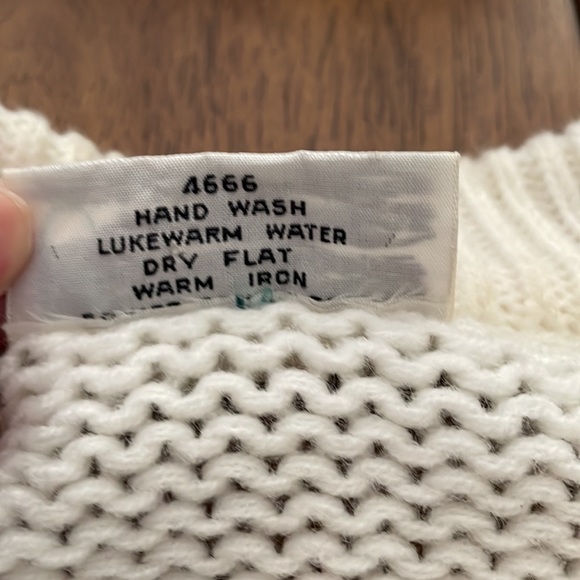 Cardigan cable sweater - Picture 6 of 7